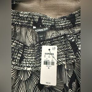 Express Monochrome flower dress